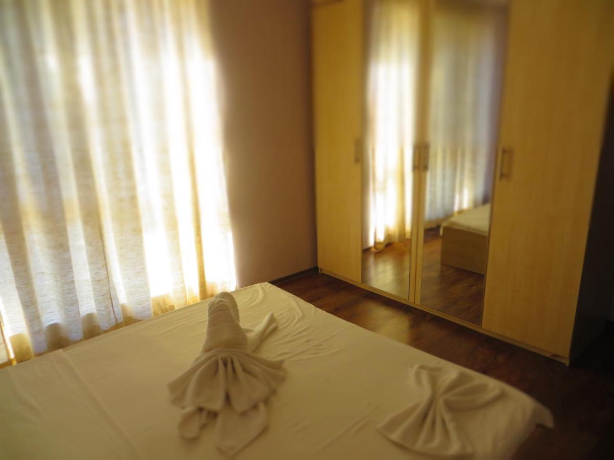 House Apartments Black Sea Hotel Obzor Dış mekan fotoğraf
